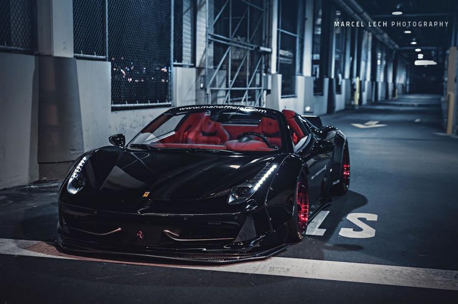  Ferrari 458 Spider by Liberty Walk 2014 года  (фото 2 из 19)